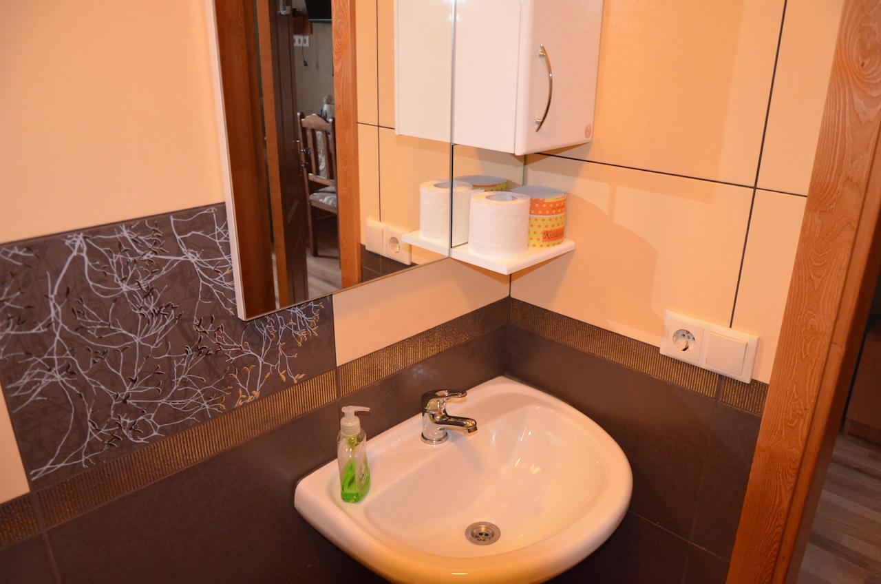 Atlant Hotel Osztroh Kültér fotó